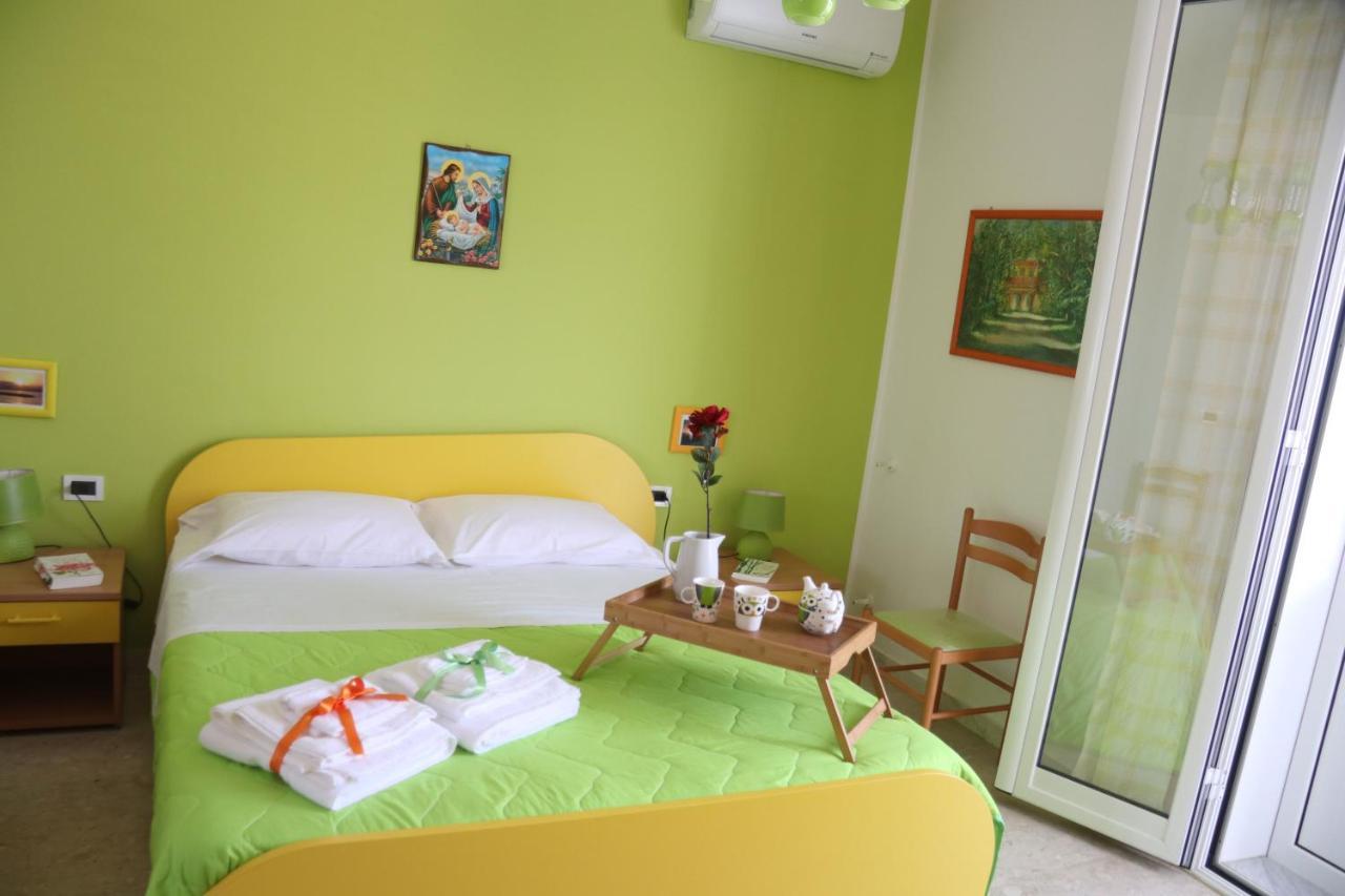 Appartamento Il Gabbiano Balestrate ภายนอก รูปภาพ